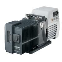 Промышленный пластинчато-роторный вакуумный насос Pfeiffer Vacuum Pascal 2015 C1 342-460 V